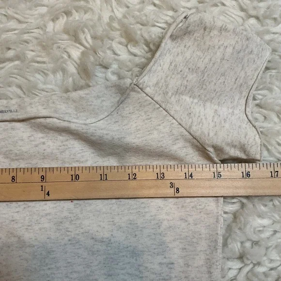 Brandy Melville Off The Shoulder Short Sleeve Heather Gray Crop Top One Size - Picture 3 of 5